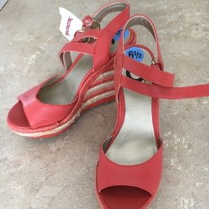 Guess sandals